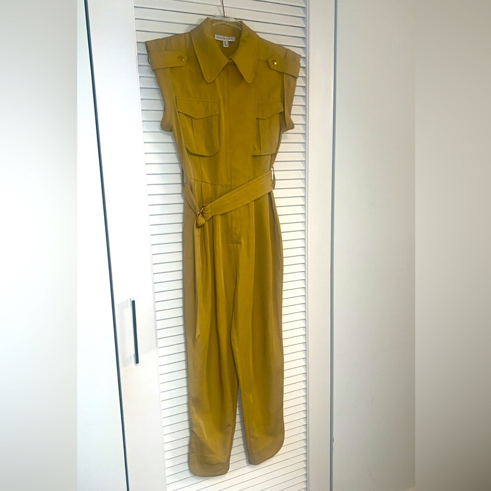 Shona Joy jump stout in yellow, never worn and beautiful condition.